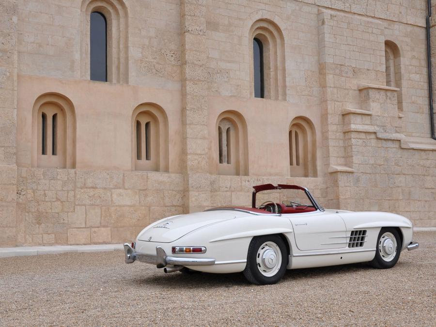  Mercedes-Benz 300 SL 1957 года  (US) (фото 10 из 42)